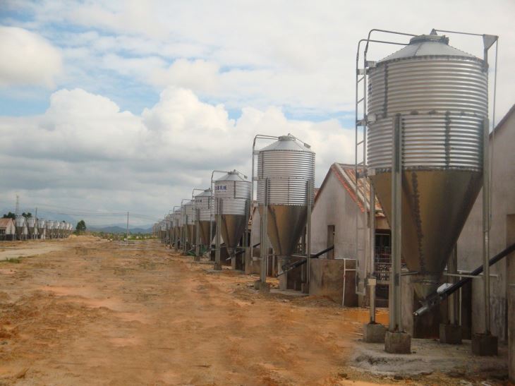 Goldenest Hot-Dip Galvanized Feed Silo Feed Tower
